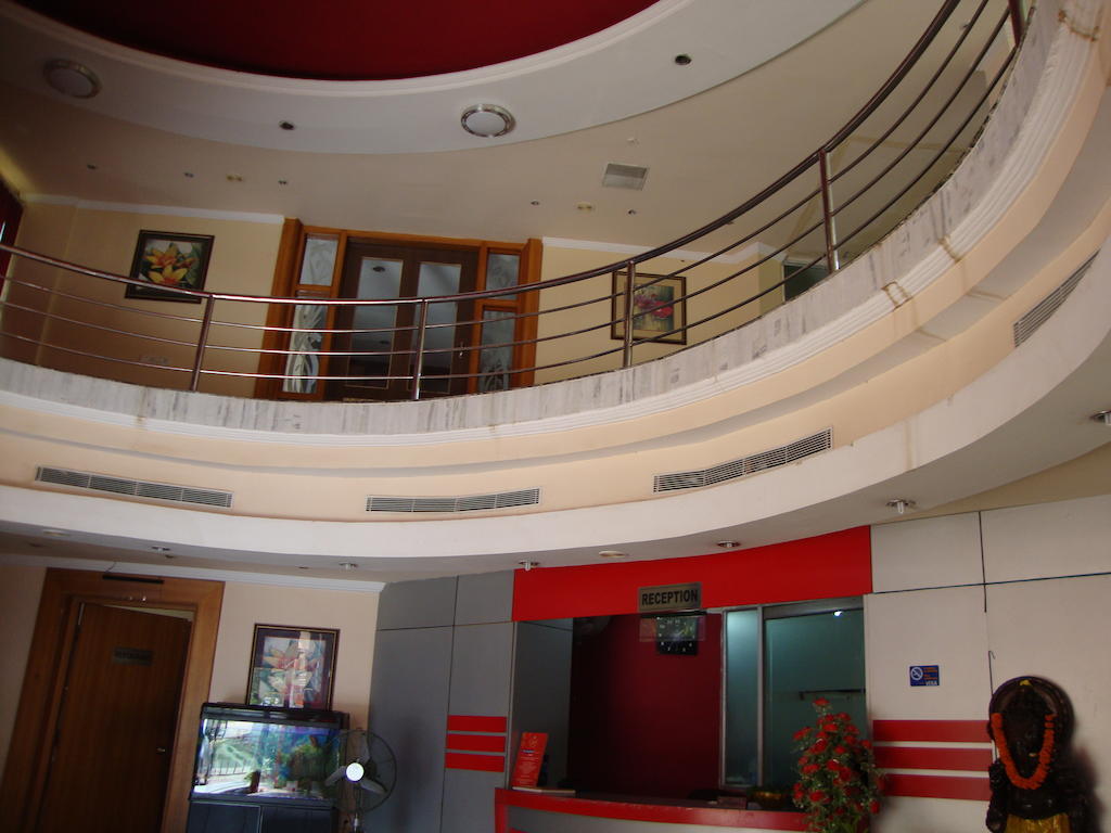 Bari International Hotel Bhubaneswar Eksteriør billede